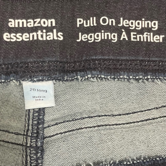 Amazon Essentials Women's Pull-On Jegging. Brand New without Tags - Picture 9 of 10
